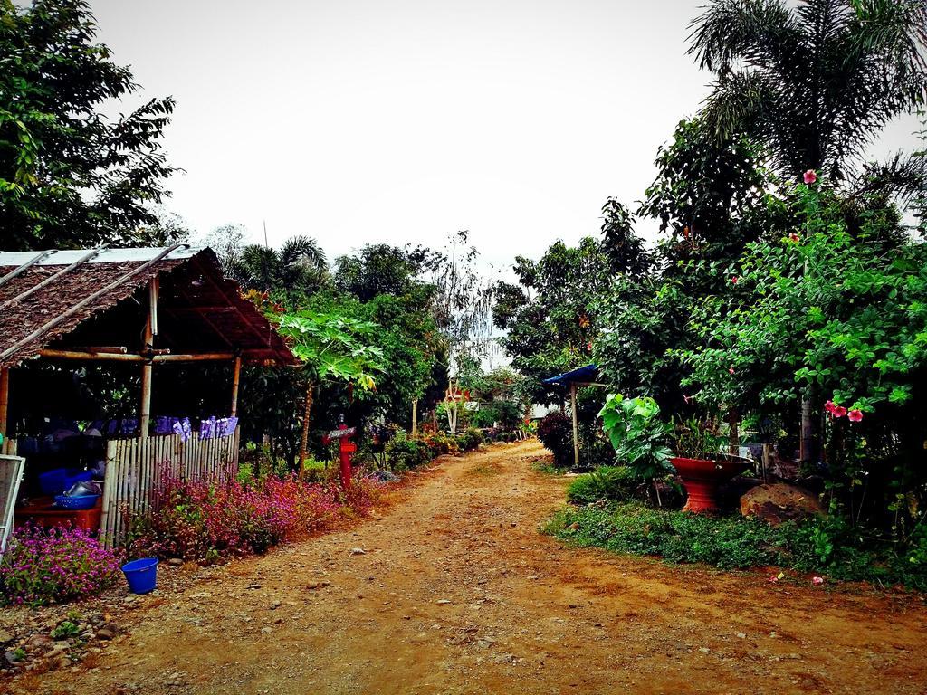 Hotel Baan Pai Likit Exteriér fotografie